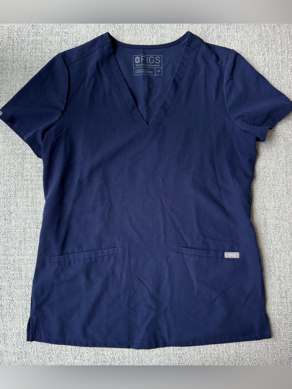 Figs Casma 3 Pocket Scrub Top Navy Blue Size XS